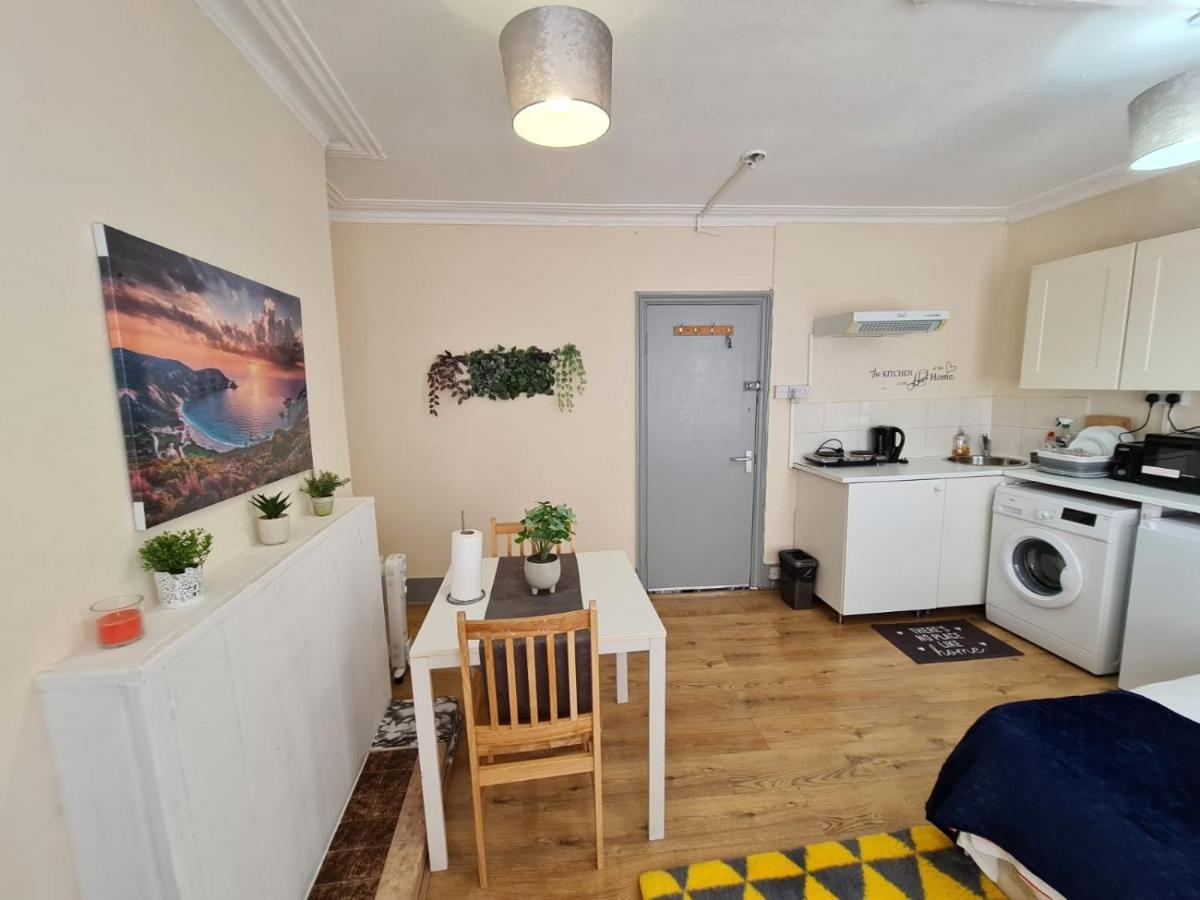 Lovely Private Room Near Central Londra Dış mekan fotoğraf